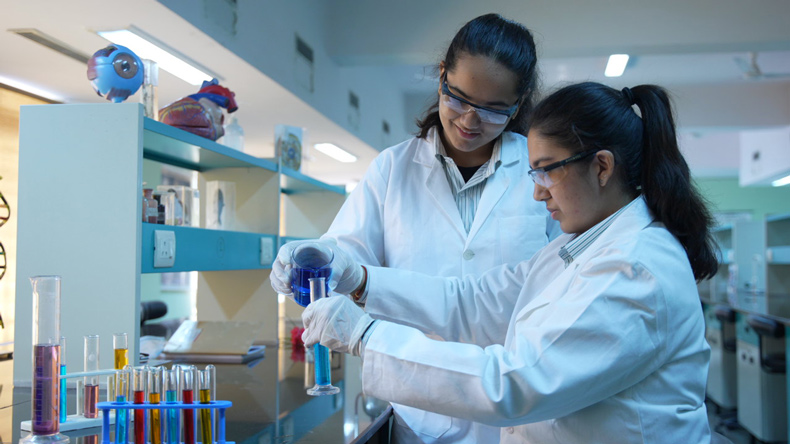 Benefits-Of-Enrolling-Your-Child-In-Cbse-Board